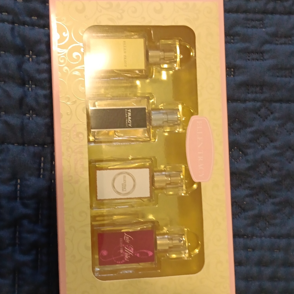 Ellen Tracy perfume